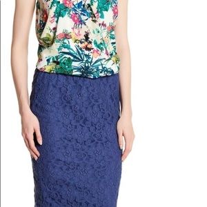 Donated-Bobeau Lace Pencil Skirt
